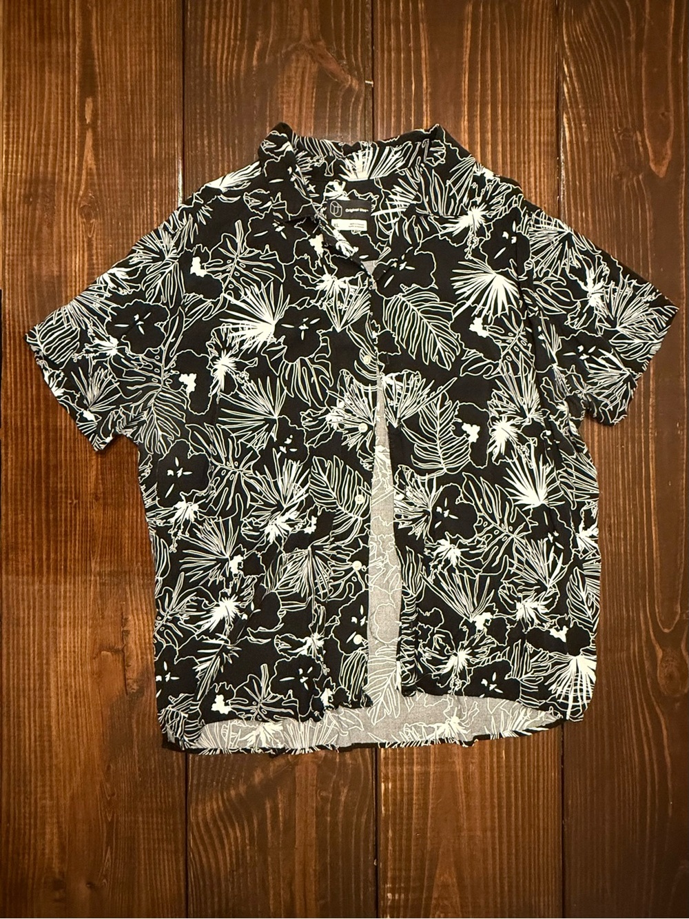 Original Use Black and White Floral Button-Down Shirt